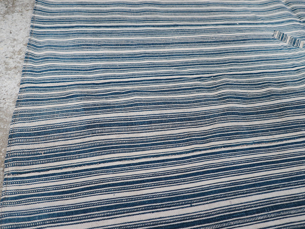 Vintage Persian Flatweave Kilim Square Accent Rug, No.25191 - Gsblank