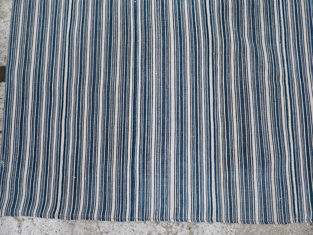 Vintage Persian Flatweave Kilim Square Accent Rug, No.25191 - Gsblank