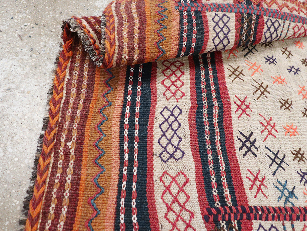 Vintage Persian Flatweave Kilim Throw Rug, No.25199 - Gsblank