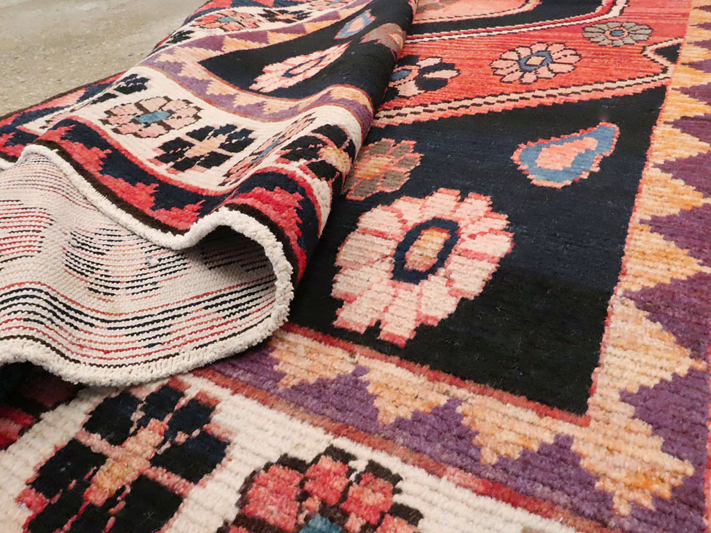 Vintage Persian Gabbeh Rug, No.25203 - Gsblank
