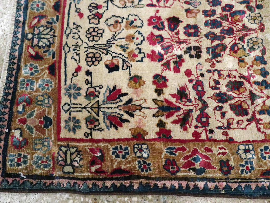 Antique Persian Tabriz Pictorial Rug, No.25211 - Gsblank