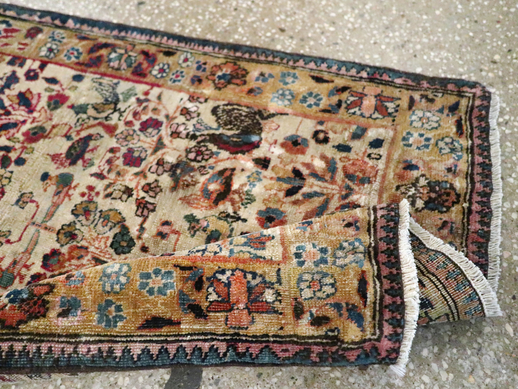 Antique Persian Tabriz Pictorial Rug, No.25211 - Gsblank