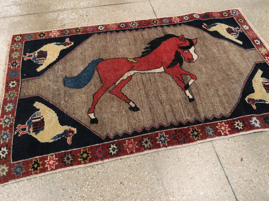 Vintage Persian Shiraz Pictorial Rug, No.25214 - Gsblank