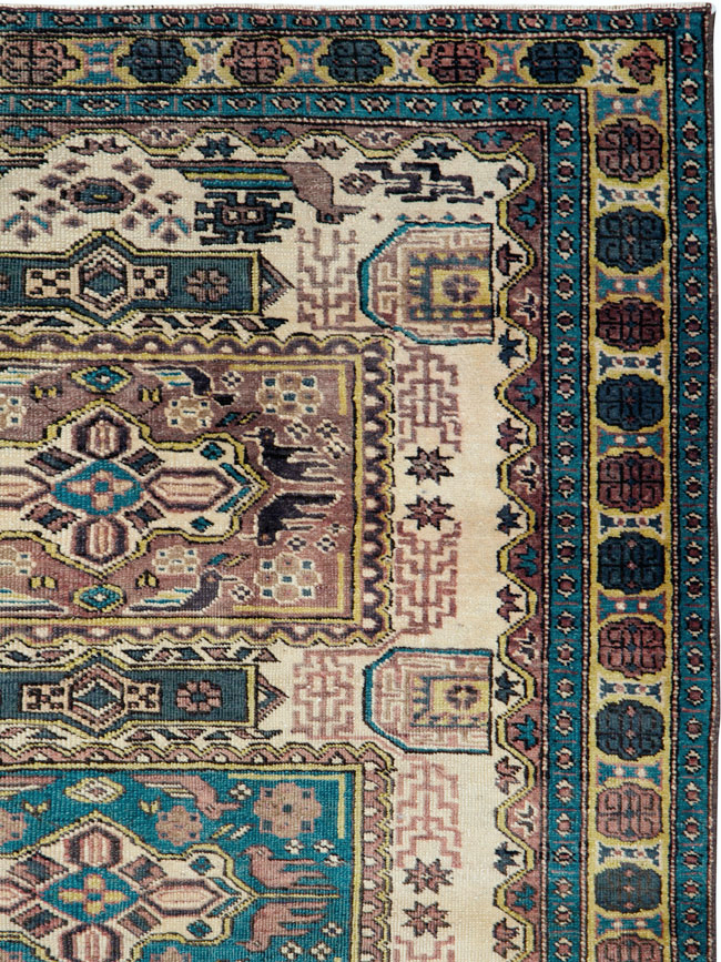 Vintage Persian Veece Throw Rug, No.25222 - Gsblank