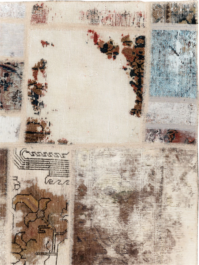 Distressed Vintage Persian Patchwork Accent Rug, No.25237 - Gsblank
