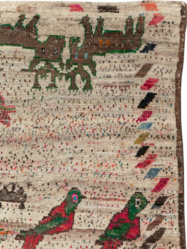 Vintage Persian Gabbeh Rug, No.25255 - Gsblank