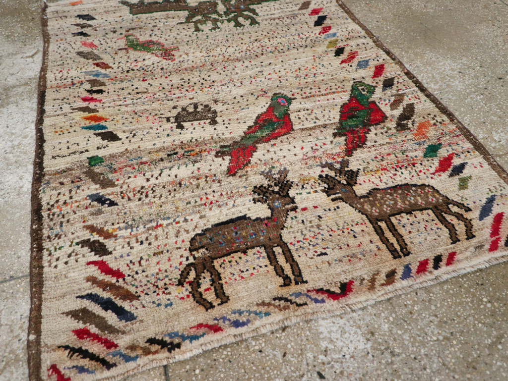 Vintage Persian Gabbeh Rug, No.25255 - Gsblank