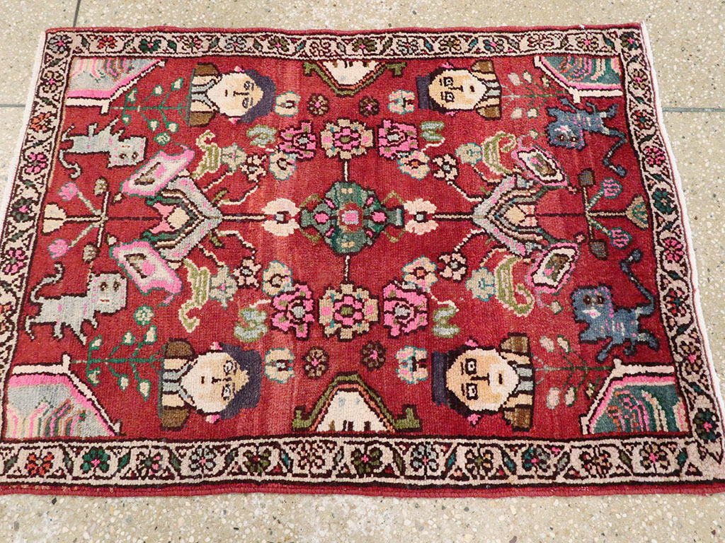 Vintage Hamadan Pictorial Rug, No.25260 - Gsblank