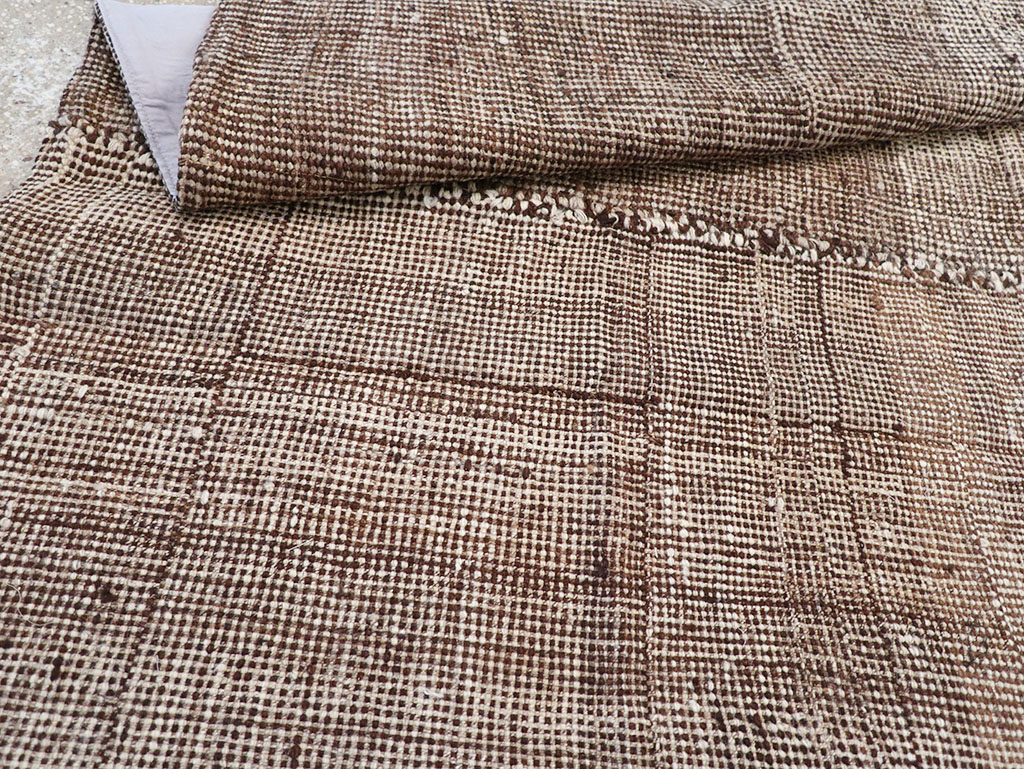 Vintage Persian Flatweave Kilim Square Accent Rug, No.25269 - Gsblank