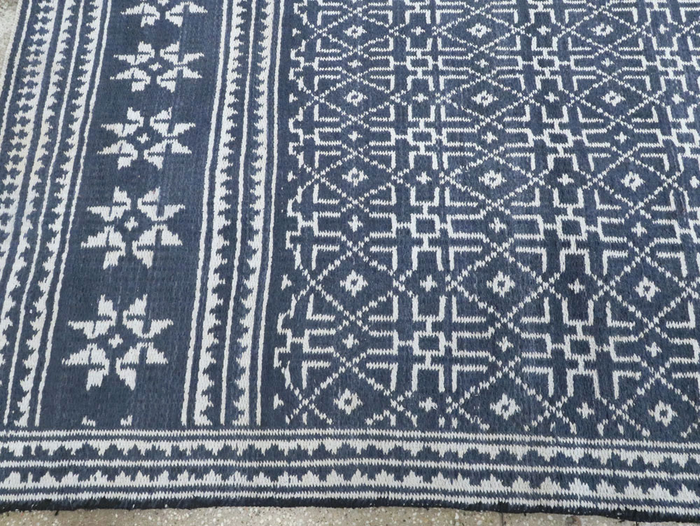 Vintage Persian Flatweave Kilim , No.25270 - Gsblank