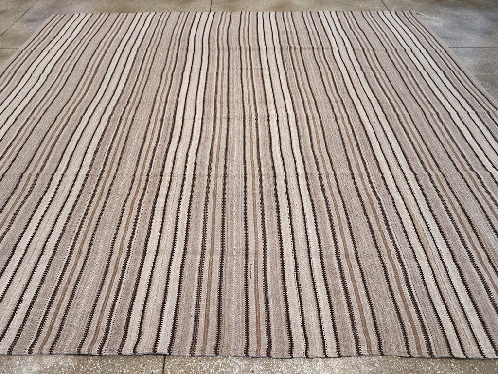 Vintage Persian Flatweave Kilim Room Size Carpet, No.25272 - Gsblank