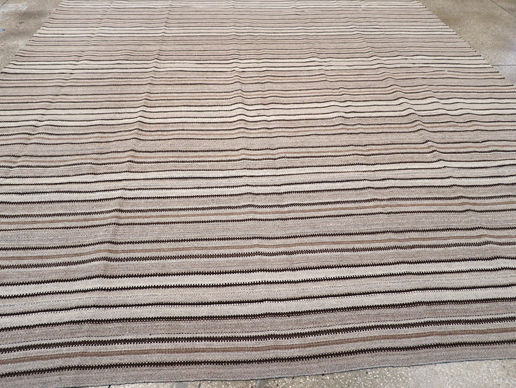 Vintage Persian Flatweave Kilim Room Size Carpet, No.25272 - Gsblank