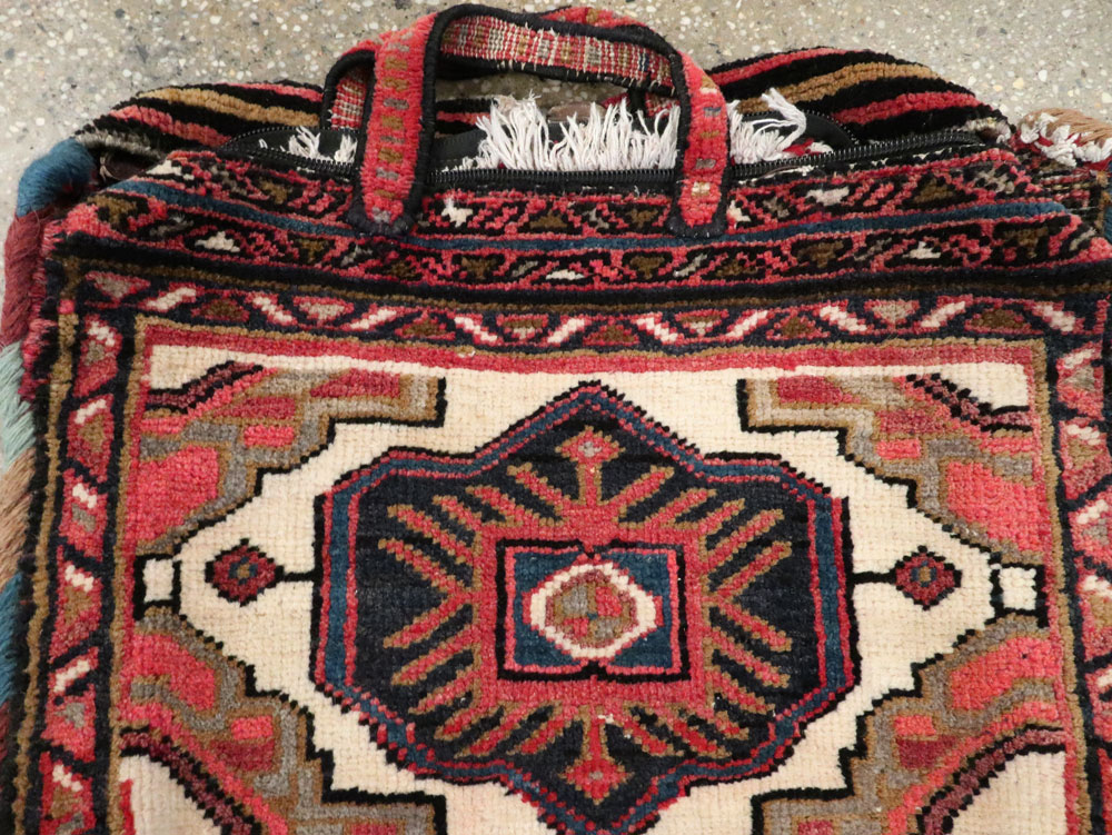 Vintage Persian Afshar Tribal Bag, No.25285 - Gsblank