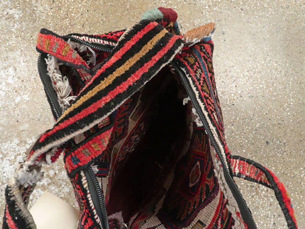 Vintage Persian Afshar Tribal Bag, No.25285 - Gsblank