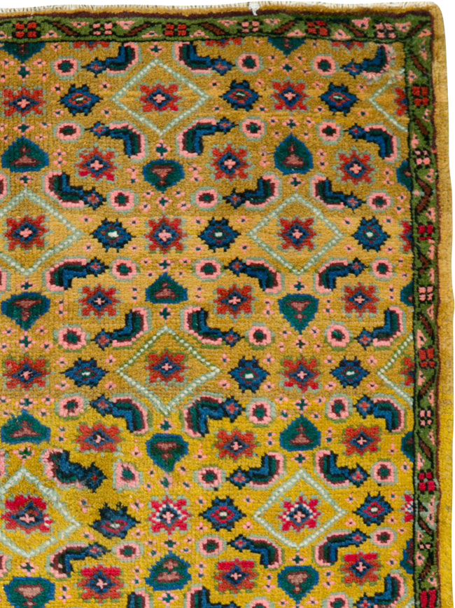 Vintage Persian Mahal Rug, No.25296 - Gsblank