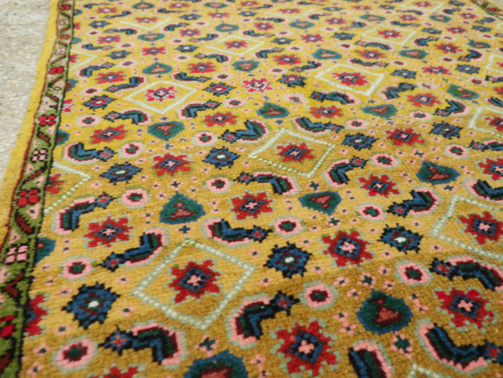 Vintage Persian Mahal Rug, No.25296 - Gsblank