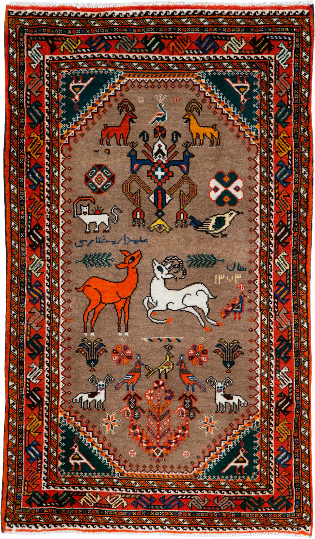 Vintage Persian Shiraz Pictorial Rug, No.25297 - Gsblank