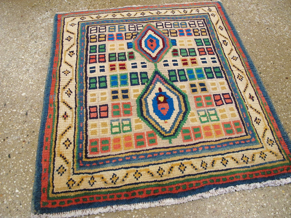 Vintage Persian Gabbeh Rug, No.25322 - Gsblank