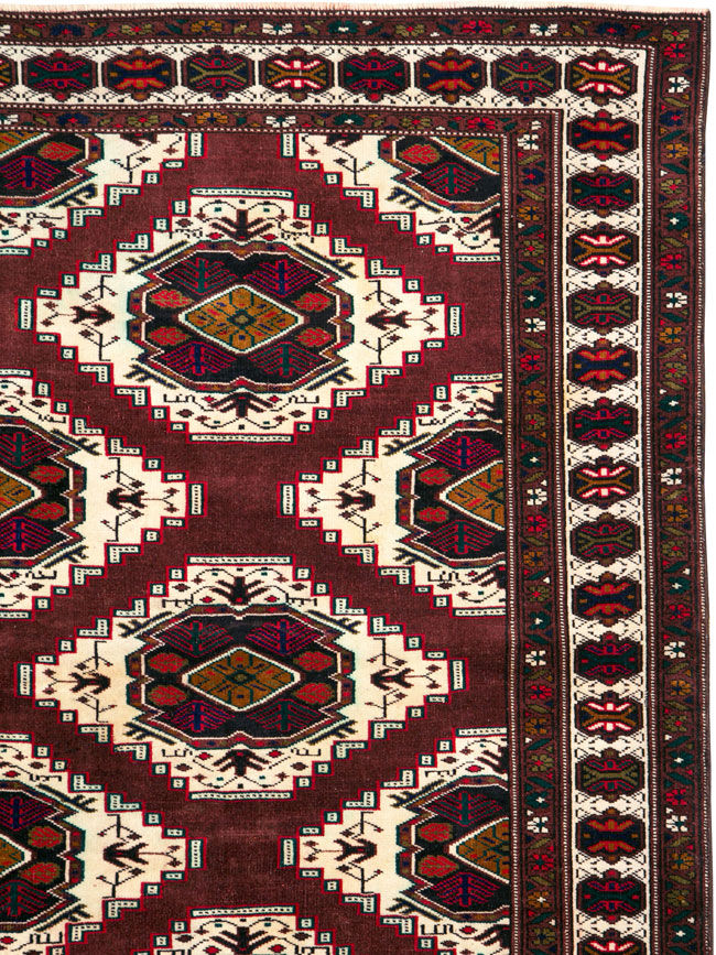 Vintage Central Asian Turkoman Carpet, No.25323 - Gsblank
