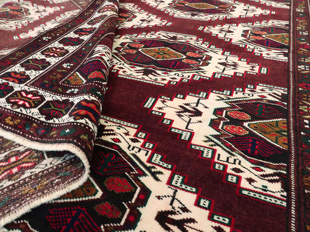 Vintage Central Asian Turkoman Carpet, No.25323 - Gsblank