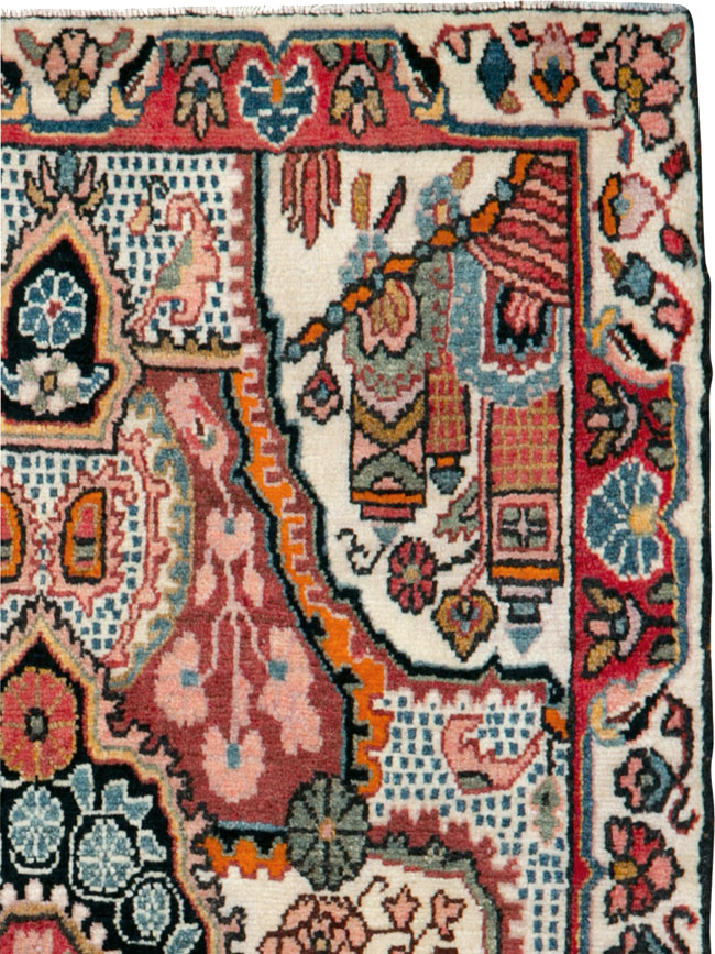 Vintage Persian Sarouk Rug, No.25325 - Gsblank