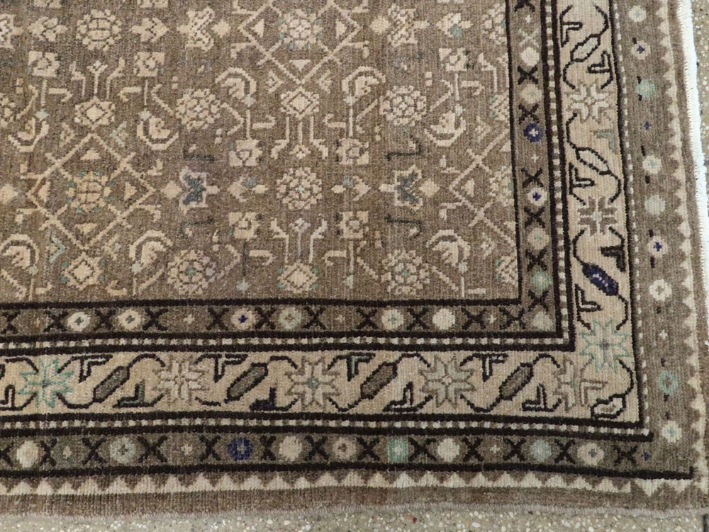 Vintage Persian Malayer Gallery Carpet, No.25374 - Gsblank