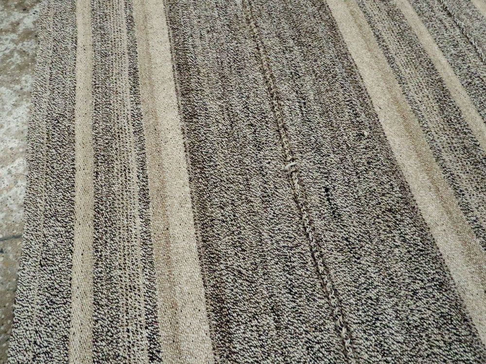 Vintage Persian Flatweave Rug, No.25382 - Gsblank