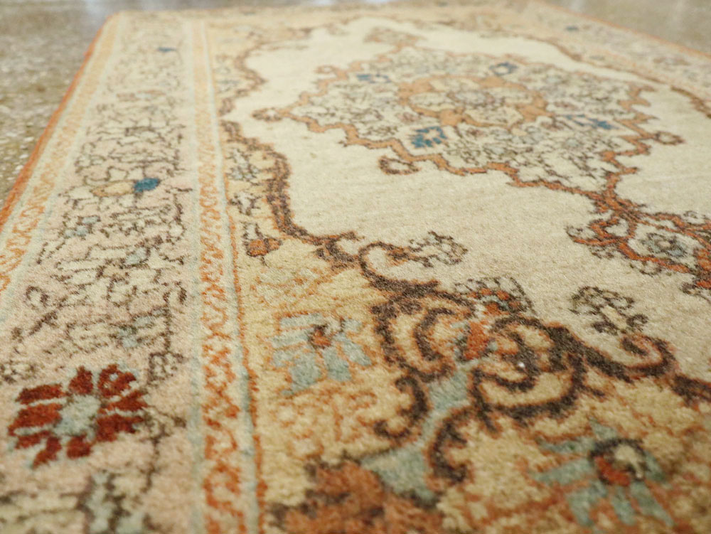 Antique Persian Tabriz Hagi Jalili Rug, No.25388 - Gsblank