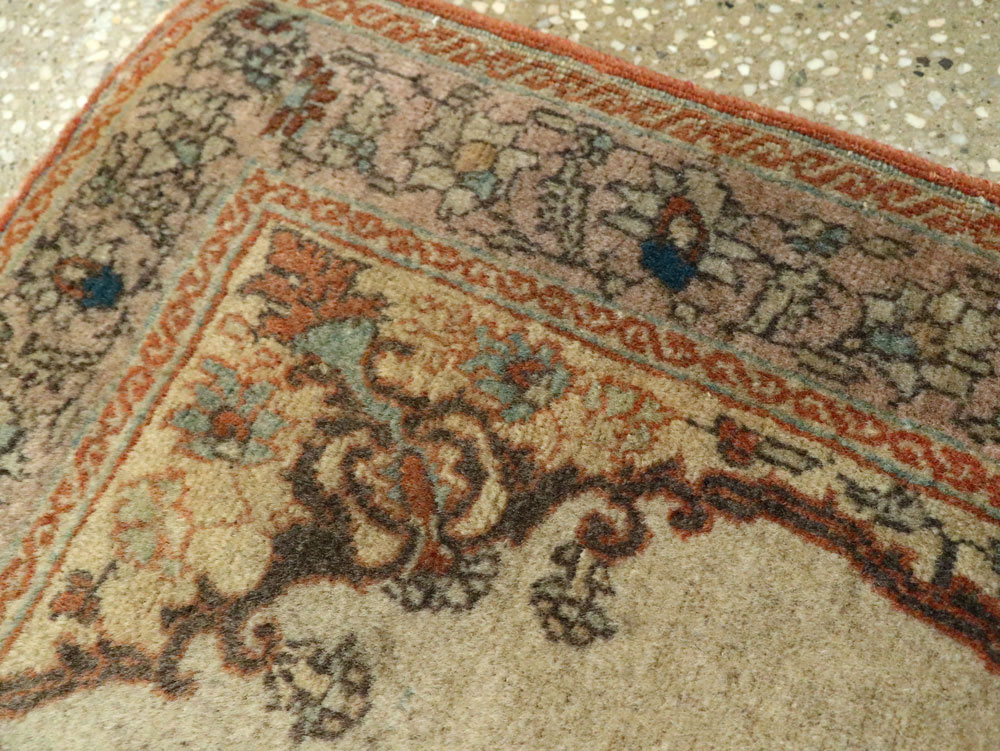 Antique Persian Tabriz Hagi Jalili Rug, No.25388 - Gsblank