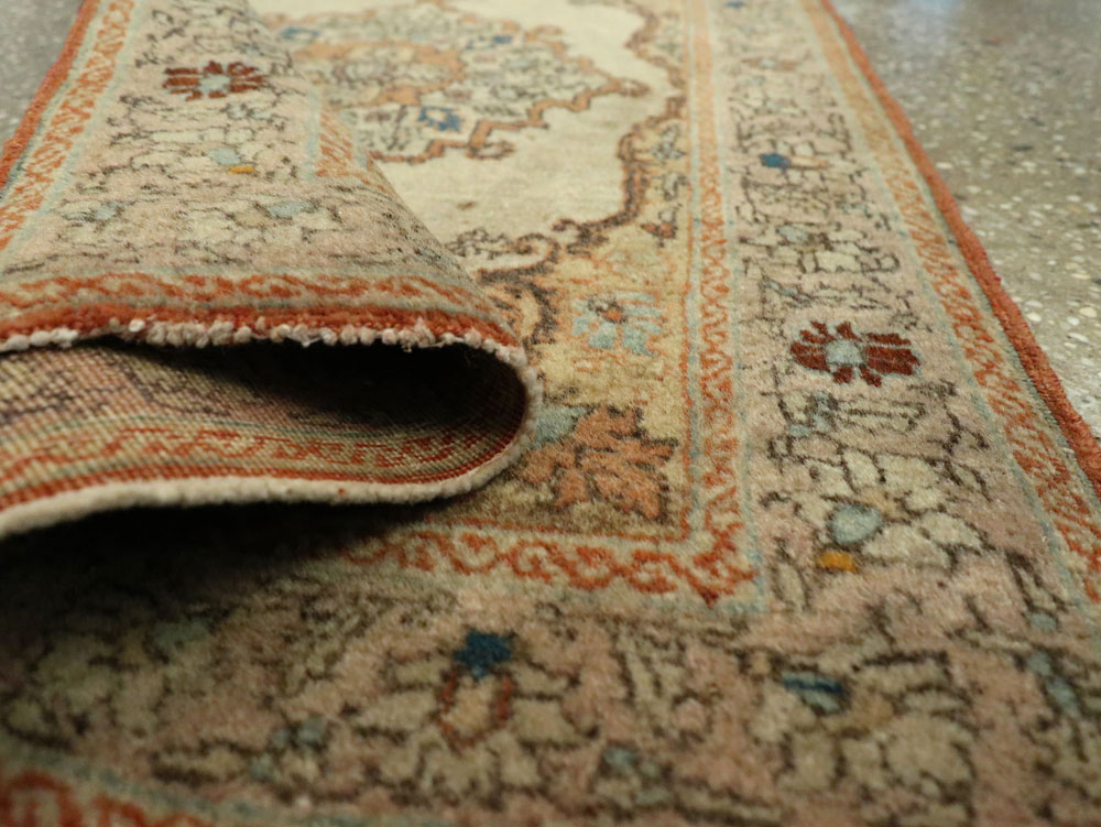Antique Persian Tabriz Hagi Jalili Rug, No.25388 - Gsblank