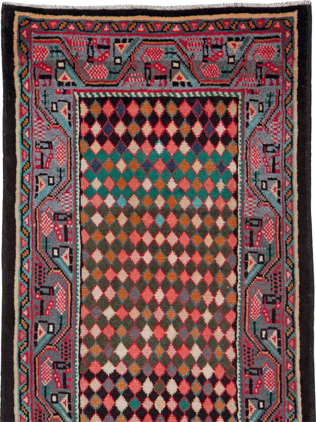 Vintage Persian Mahal Runner, No.25403 - Gsblank