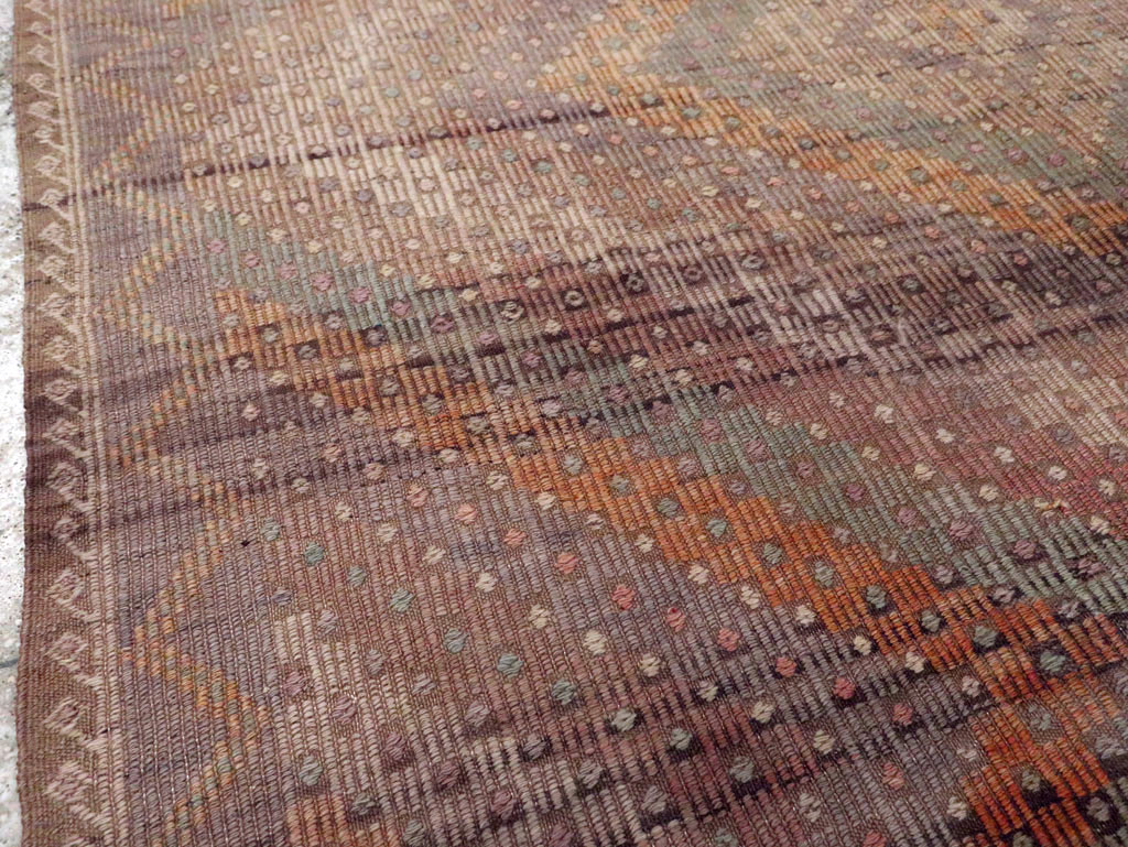 Vintage Turkish Flatweave Kilim Accent Rug, No.25423 - Gsblank