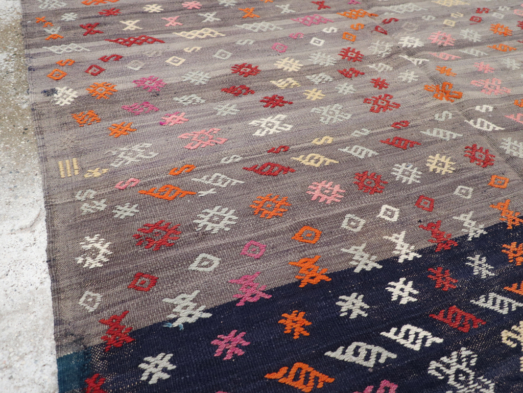 Vintage Turkish Kilim, No.25437 - Gsblank