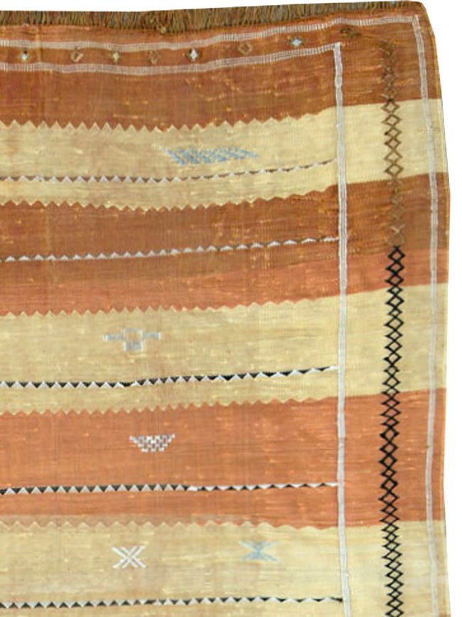 Vintage Moroccan Flatweave Kilim Accent Rug, No.25445 - Gsblank