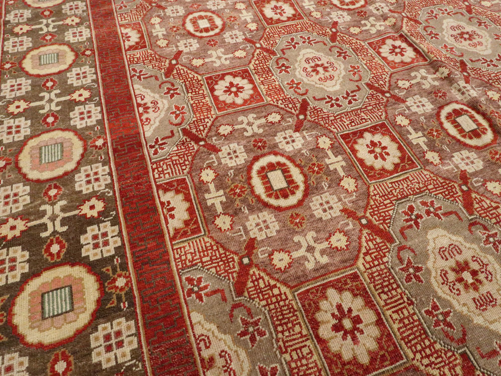 Contemporary Large Egyptian Carpet in the Khotan Style, No.25452 - Gsblank