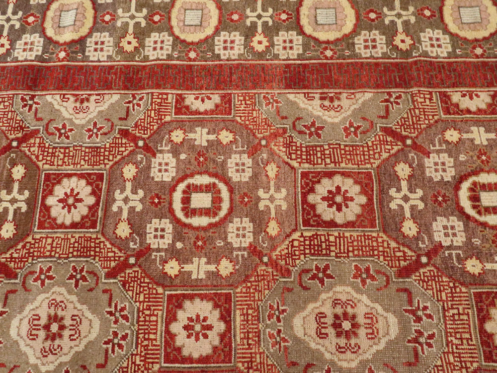 Contemporary Large Egyptian Carpet in the Khotan Style, No.25452 - Gsblank