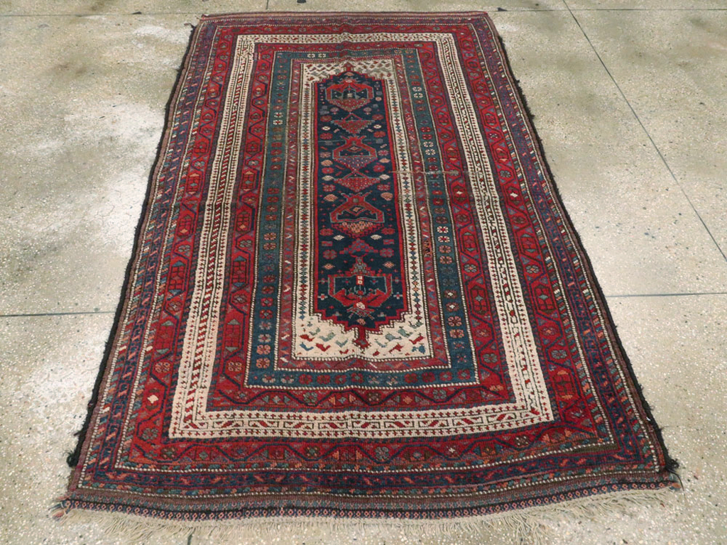 Antique Persian Kurdish Rug, No.25472 - Gsblank
