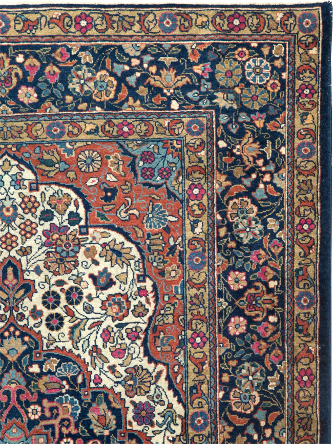 Antique Persian Kashan Rug, No.25501 - Gsblank