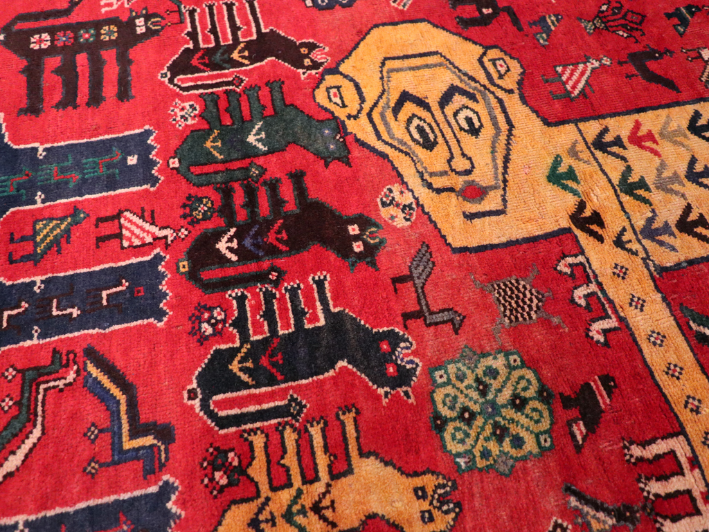 Vintage Persian Pictorial Afshar Accent Rug, No.25541 - Gsblank