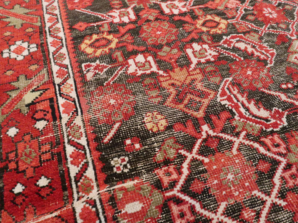 Antique Persian Mahal Rug, No.25548 - Gsblank