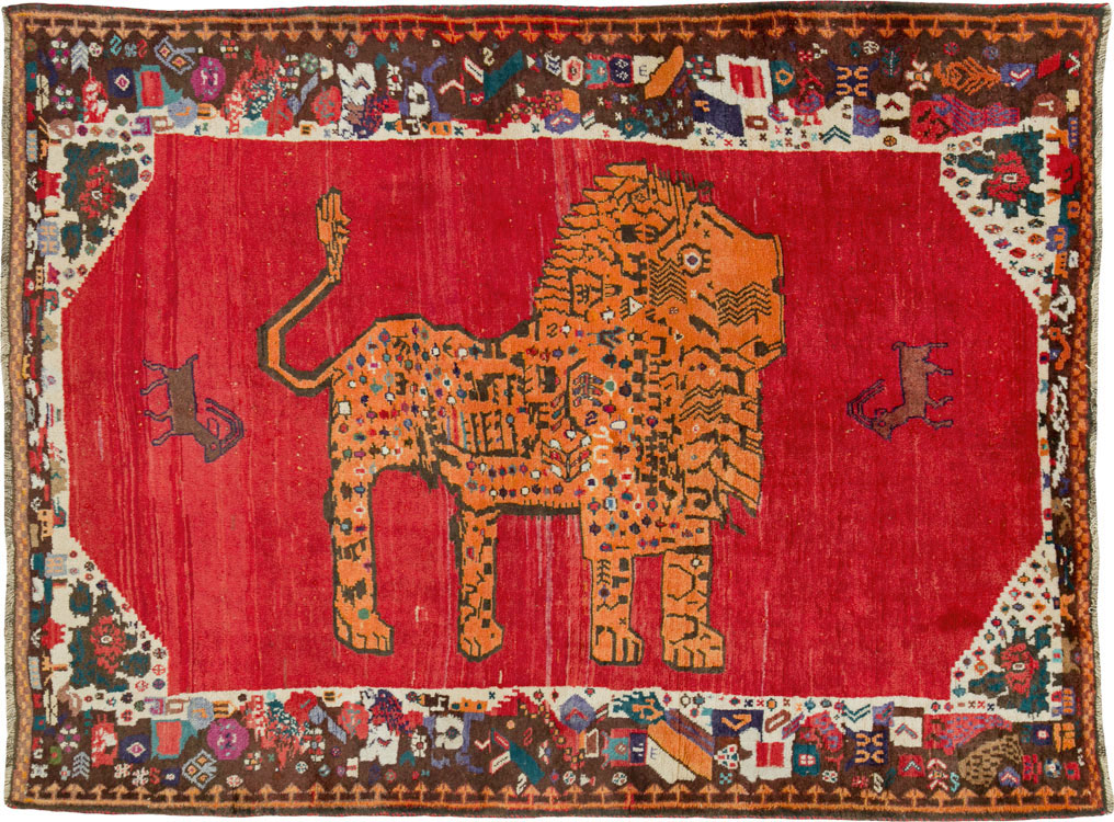 Vintage Persian Shiraz Pictorial Rug, No.25549 - Gsblank