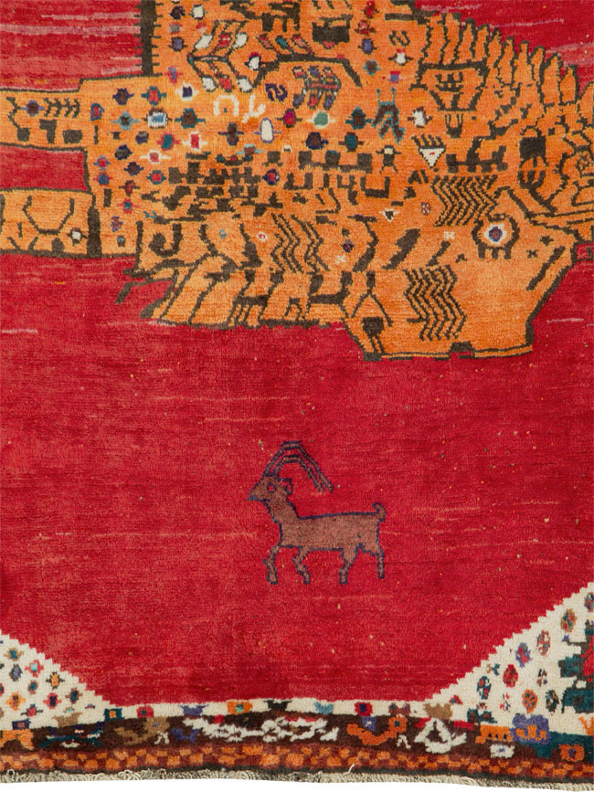 Vintage Persian Shiraz Pictorial Rug, No.25549 - Gsblank