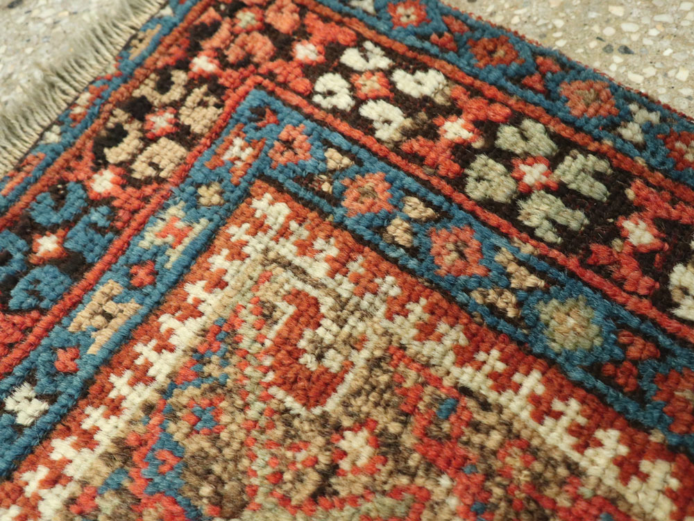 Antique Persian Qashqai Square Tribal Throw Rug, No.25568 - Gsblank