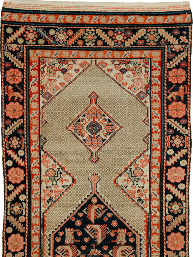 Antique Persian Hamadan Pictorial Rug, No.25572 - Gsblank