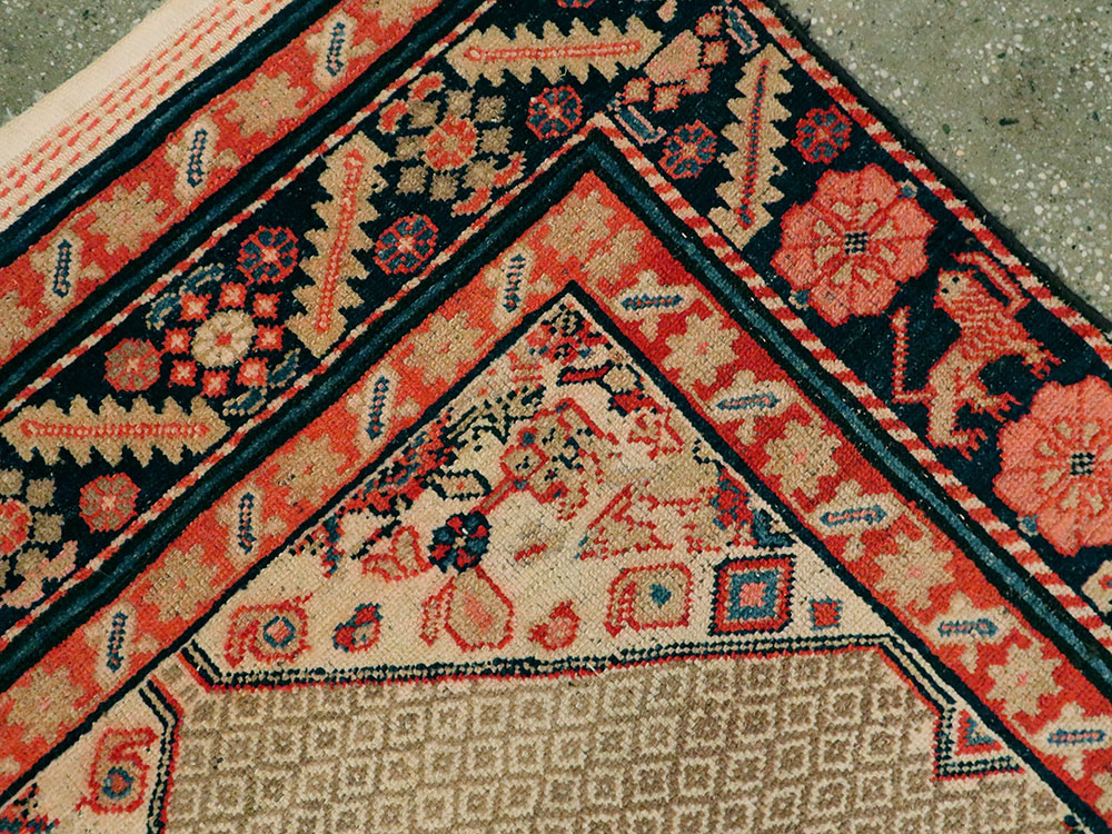 Antique Persian Hamadan Pictorial Rug, No.25572 - Gsblank