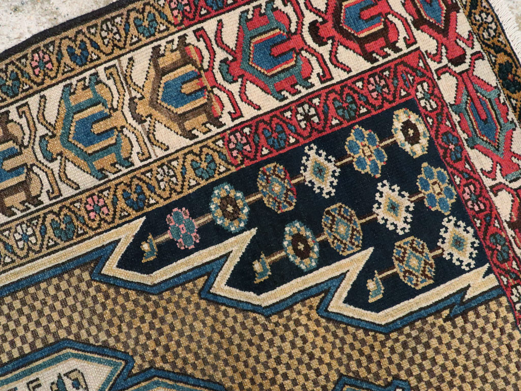 Antique Persian Malayer Rug, No.25585 - Gsblank