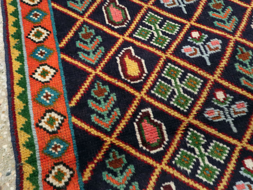 Vintage Persian Tabriz Rug (Pair: 1 of 2), No.25587 - Gsblank