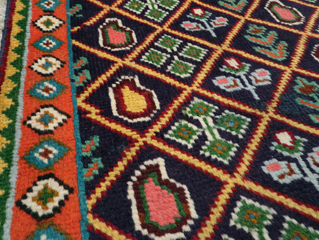 Vintage Persian Tabriz Rug (Pair: 2 of 2), No.25588 - Gsblank