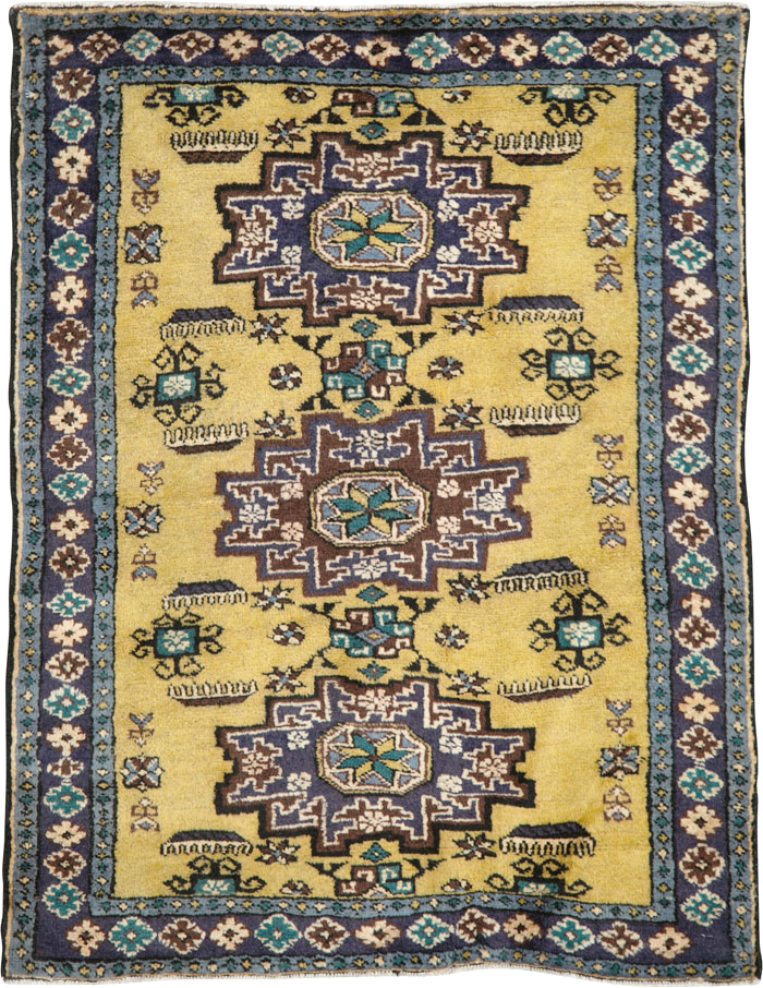 Vintage Tabriz Rug, No.25603 - Gsblank