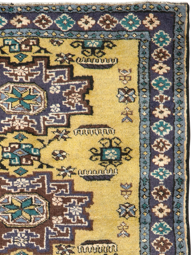 Vintage Tabriz Rug, No.25603 - Gsblank